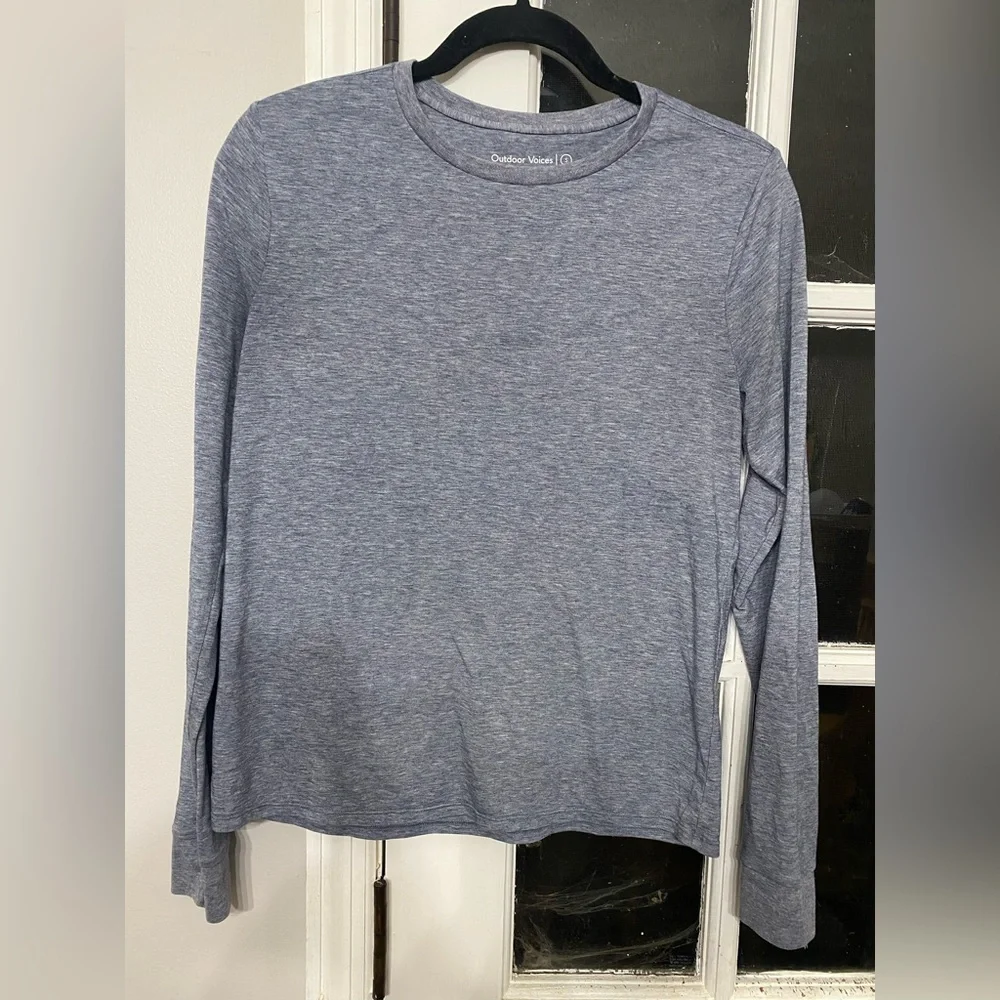 Outdoor Voices Long Sleeve Performance Shirt - Size Small - Picture 2 of 7